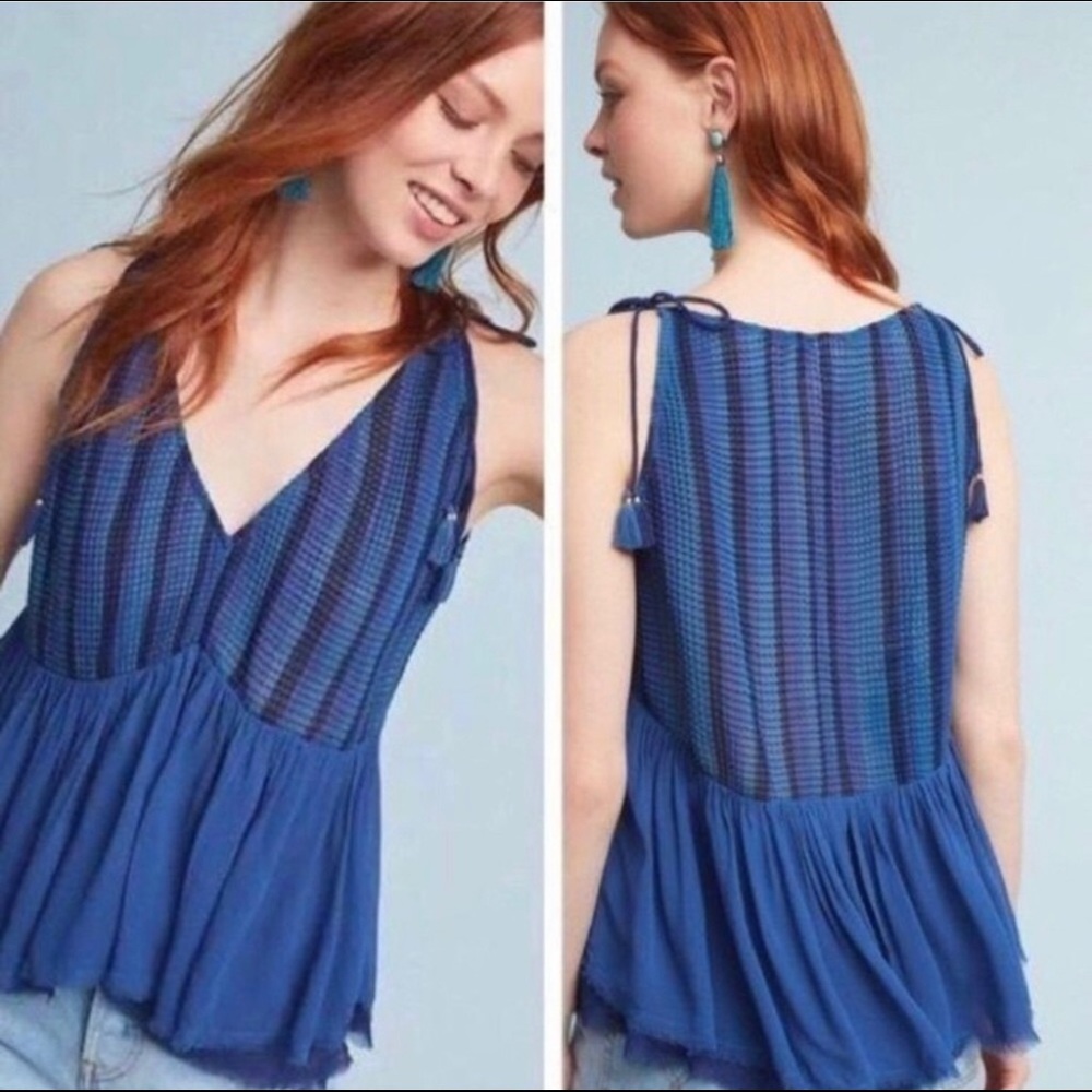 ANTHRO akemi + kin top 💙🦋🧢🐬🥏🐳🔵